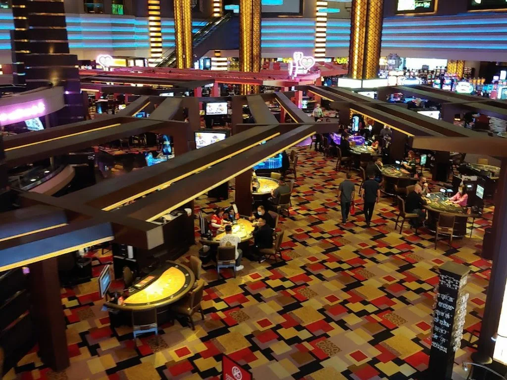 Casino floor at Planet Hollywood