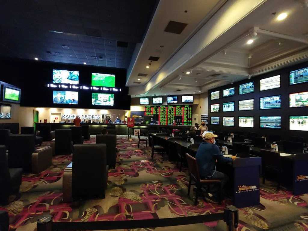 Caesars Sportsbook at Flamingo