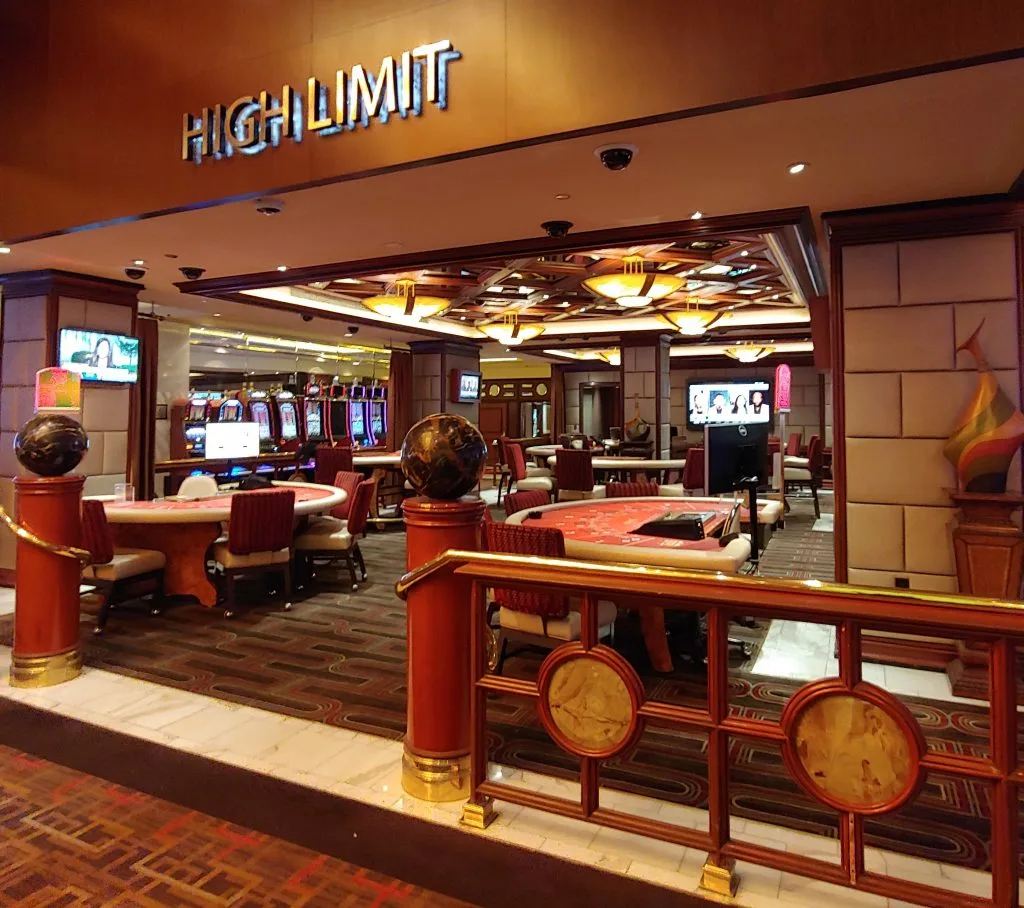 High Limit table games at Golden Nugget Casino