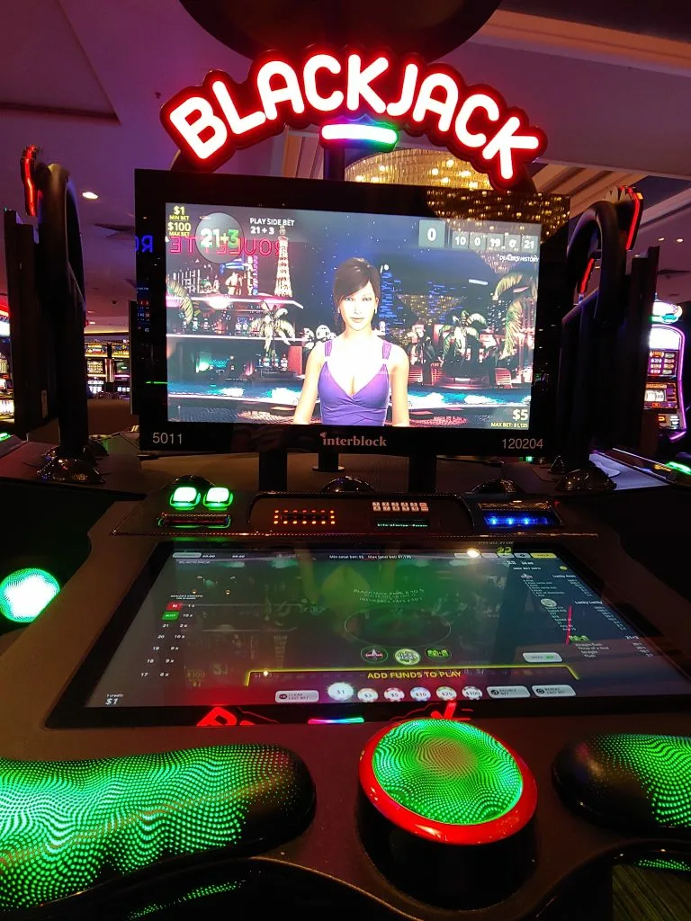 Blackjack ETG at Horseshoe (Bally's) Casino