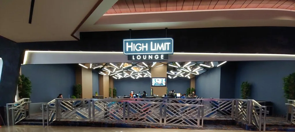 High Limit Lounge at The Strat Casino and Hotel