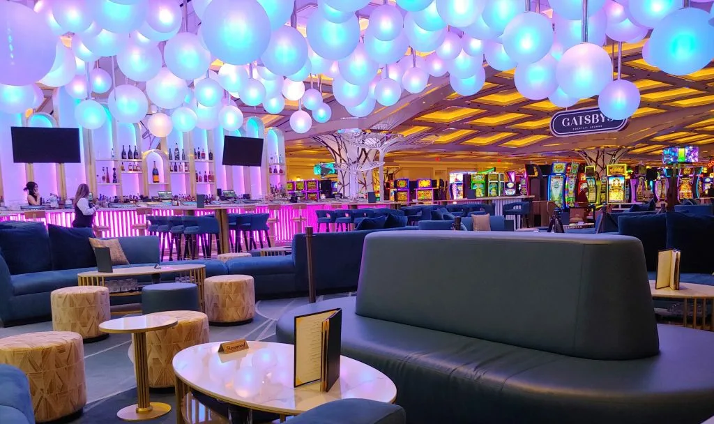 Bar at Resorts World Casino